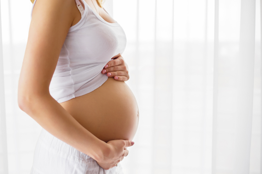 ¿Recuperándote del embarazo? Te contamos la revolución del Mommy Makeover